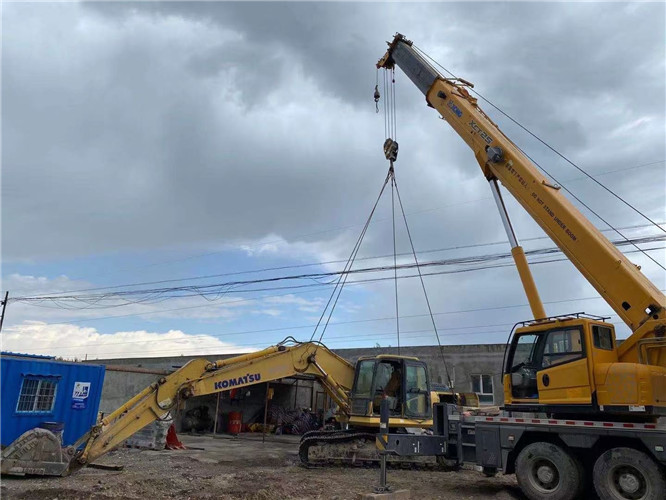 固安县25吨吊车的工作半径是多少？